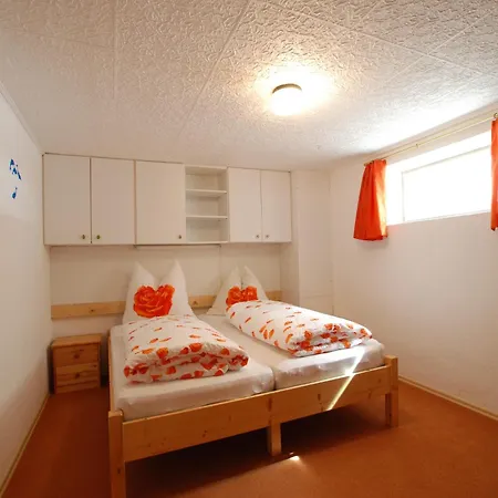 In Neukirchen Near Lifts Apartament *