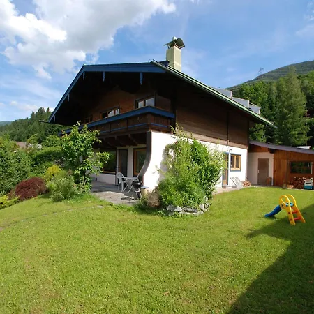 Apartament In Neukirchen Near Lifts